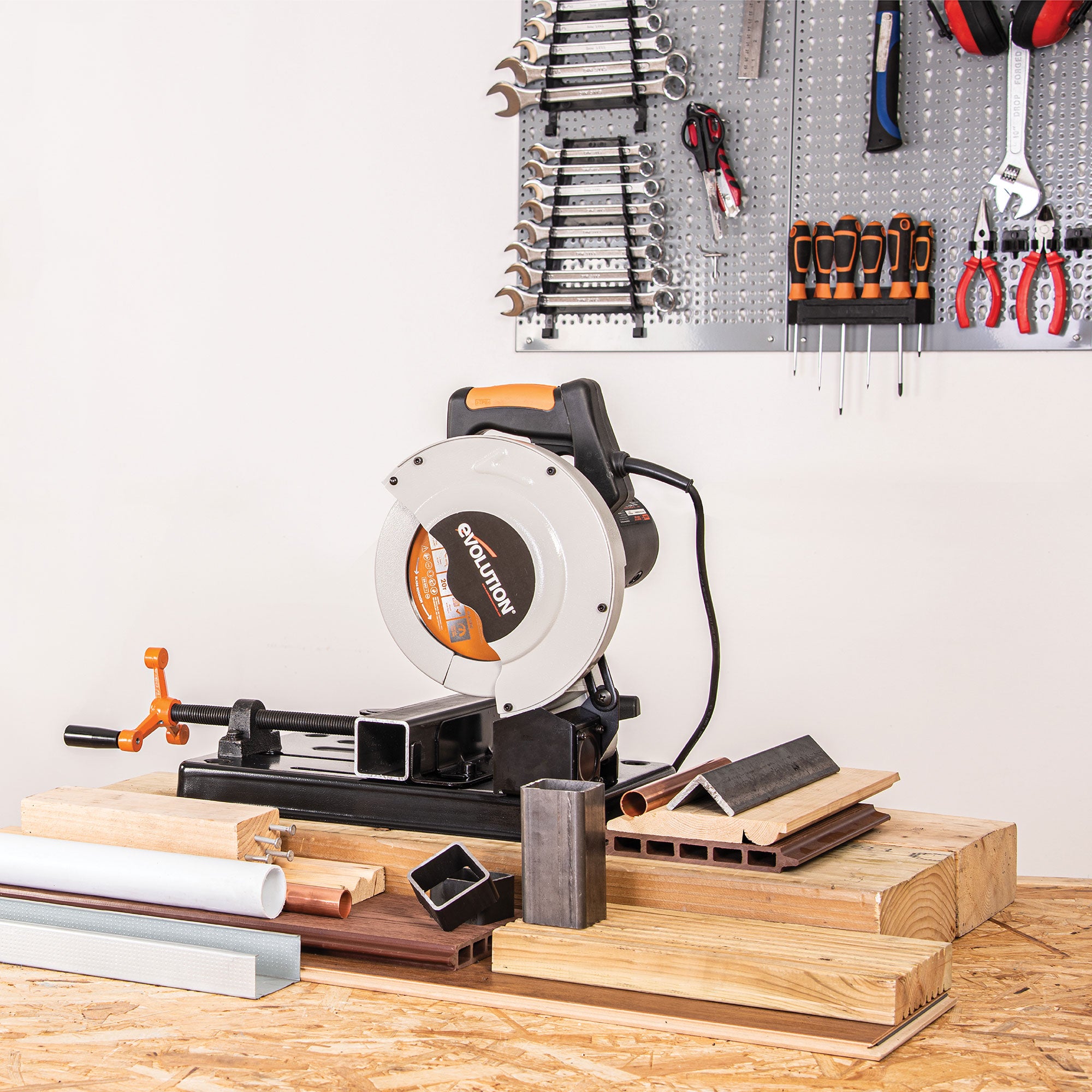 Evolution RAGE4: Multi-Material Cutting Chop Saw With 7-1/4 in. Blade